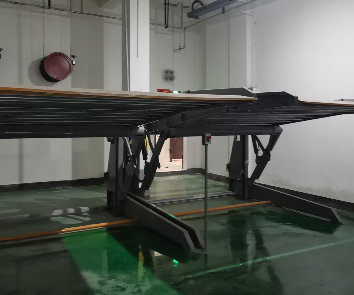 色达三层升降横移机械式立体车库回购